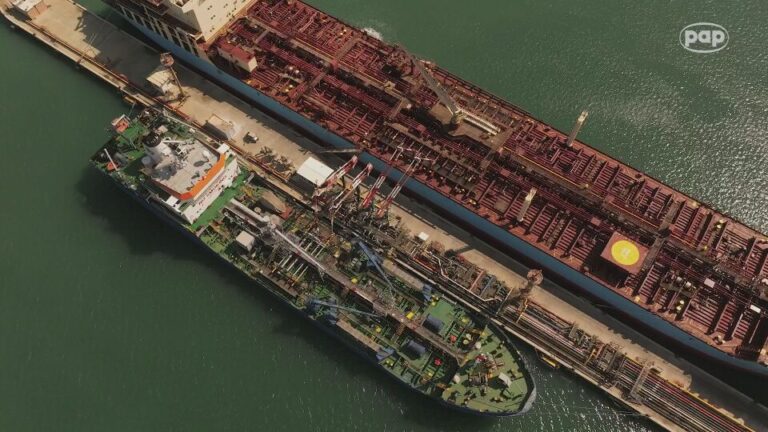 wykorzystanie pływającego gazoportu