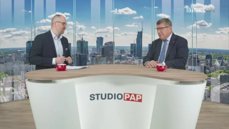 Kuźmiuk o migrantach