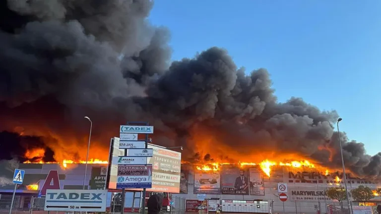 Wsparcie dla poszkodowanych w pożarze przy ul. Marywilskiej