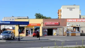 Zamknięte drzwi apteki DOZ – to nie tylko niezadowolenie klientów, ale i pytania o jakość obsługi