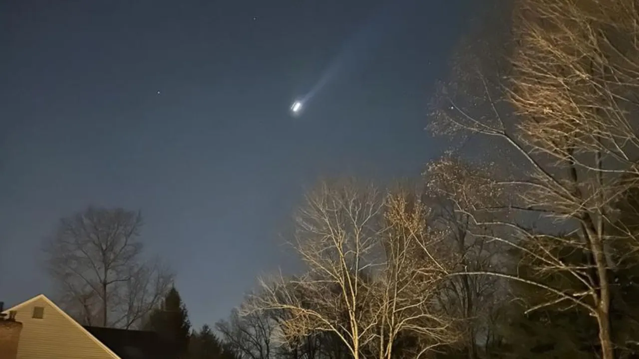 Drony, samoloty czy UFO? Amerykanie są przerażeni tajemniczymi obiektami