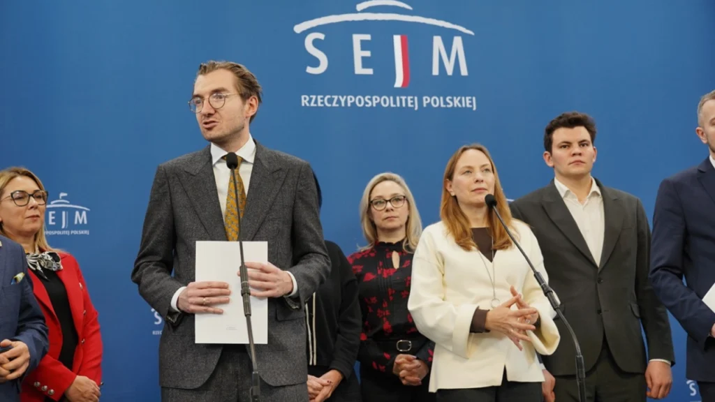 Sejm rozpoczął prace nad projektem ustawy o FBiO